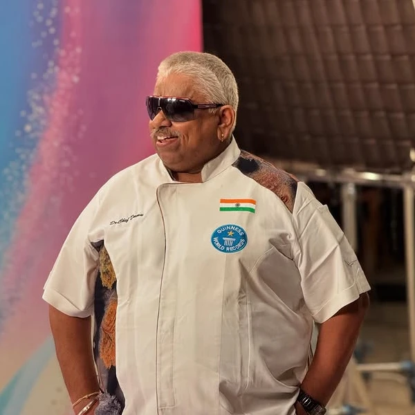 Chef Damu Cook with Comali Judge