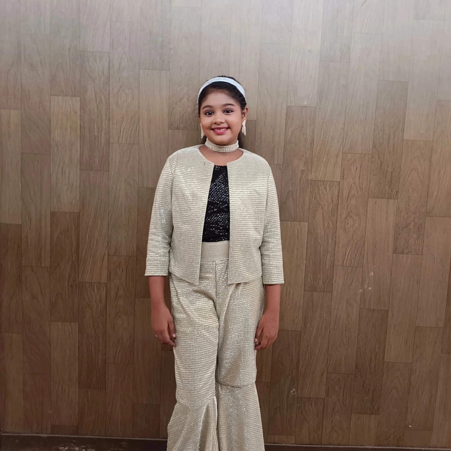 Super Singer Gayathri Age