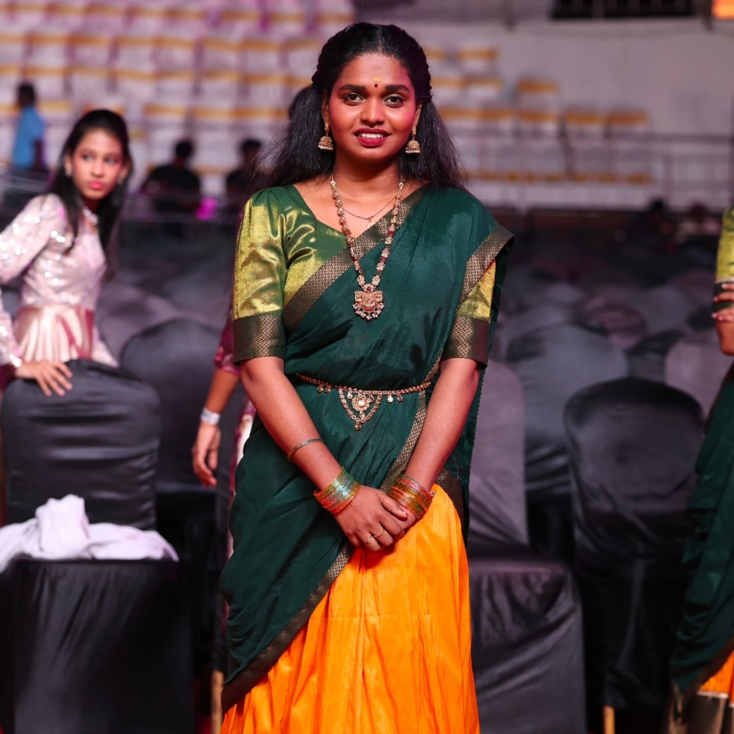 Akila Ravindran Bakthi Super Singer