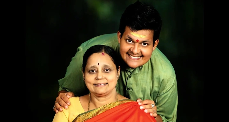 Vignesh Kitchen Family