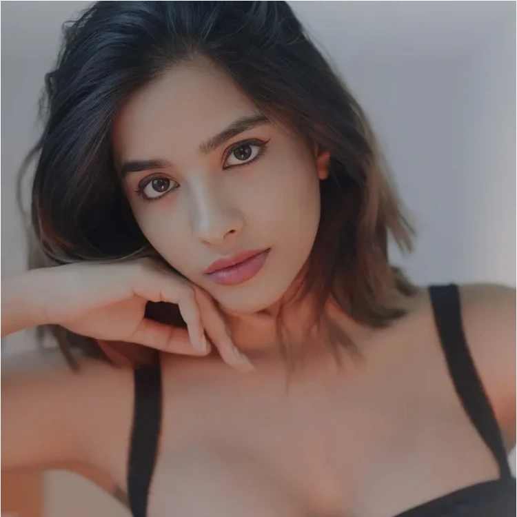 Aurora Sinclair Bigg Boss