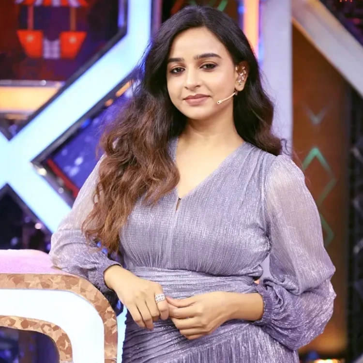 Divya Ganesh Bigg Boss