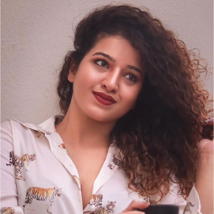 Mirchi Kemy Age Mirchi Kemy Age