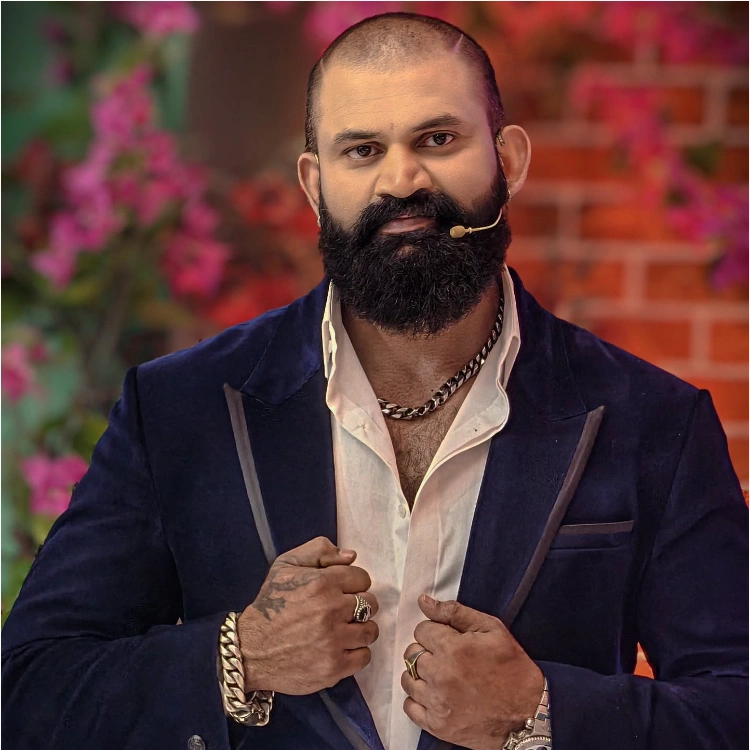 Mutant Raghu Bigg Boss